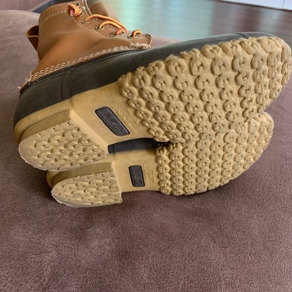SALE!!! LL Bean duck boots color tan/brown in sz 6M - Picture 7 of 7